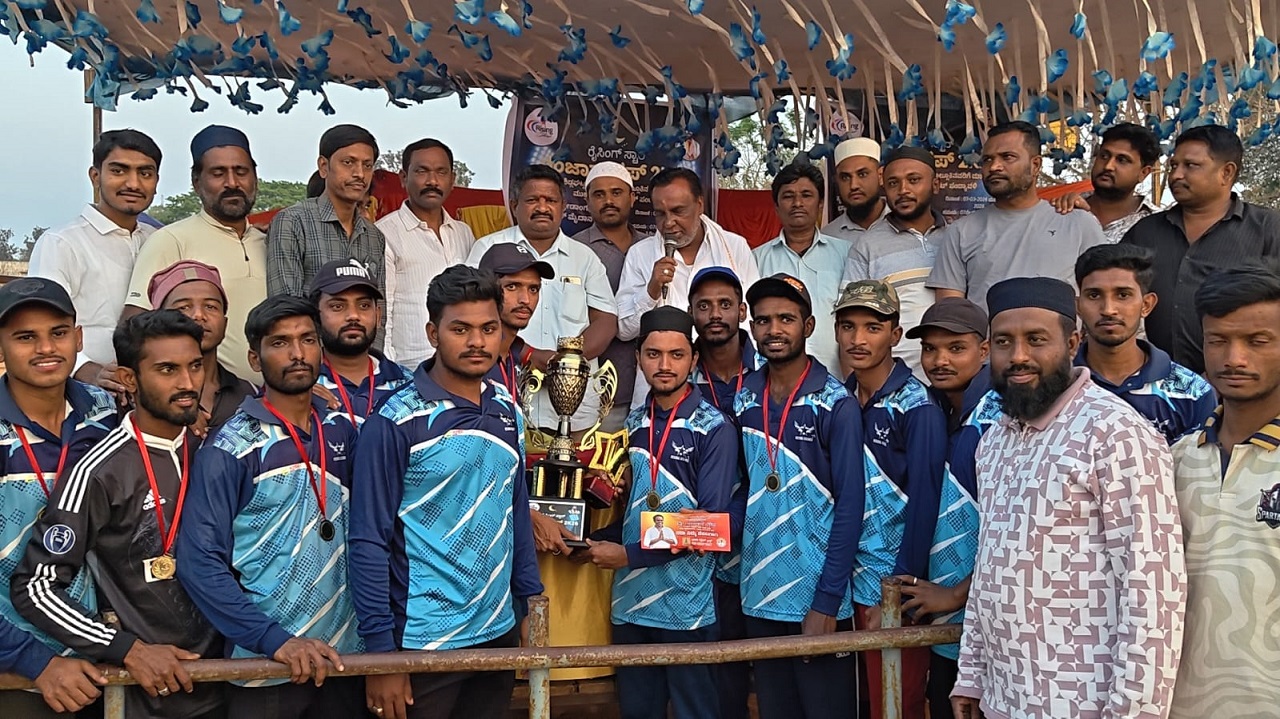 ರೈಸಿಂಗ್ ಸ್ಟಾರ್ ತಂಡಕ್ಕೆ ಚಾಂಪಿಯನ್ ಪಟ್ಟ