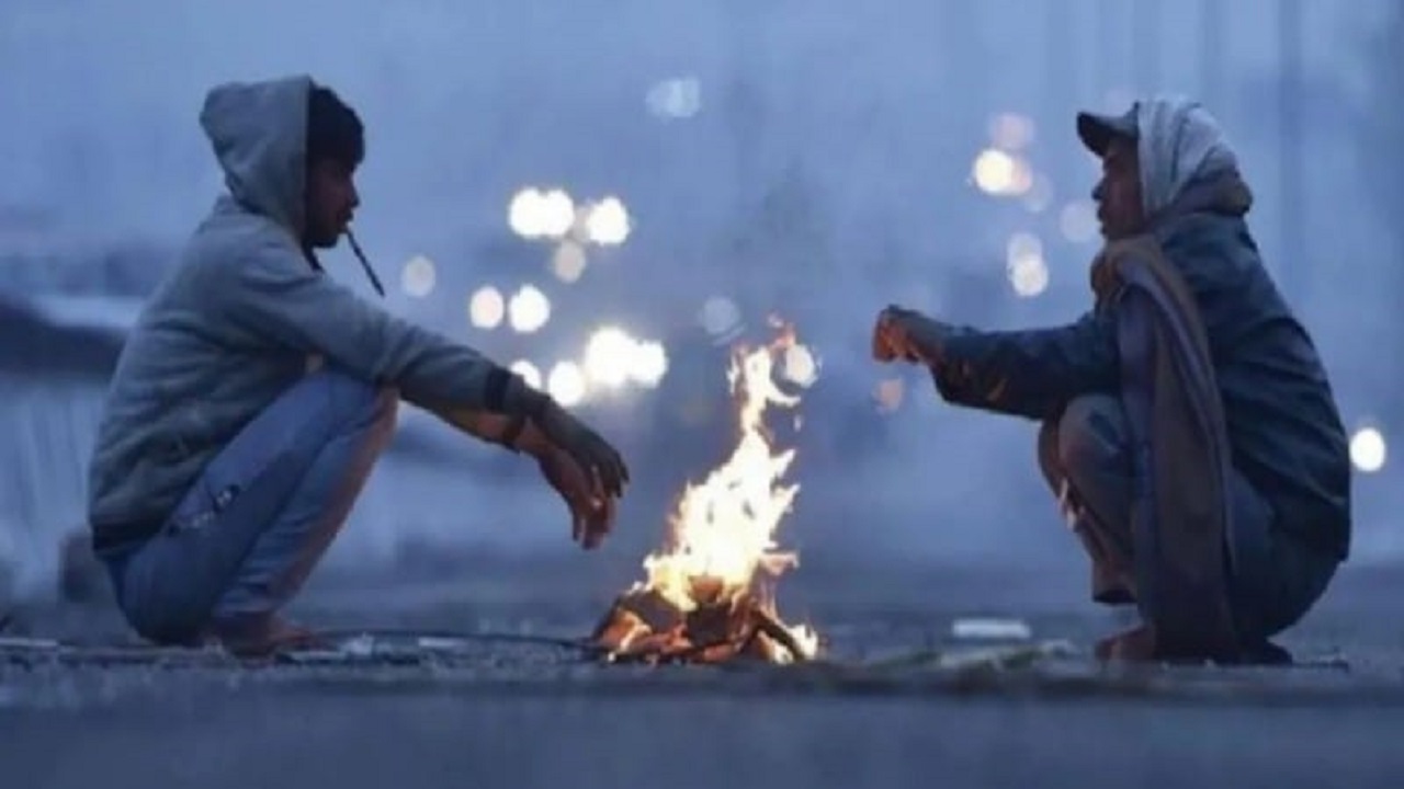 Karnataka Weather: ಬೆಂಗಳೂರಿನಲ್ಲಿ ಚಳಿಯ ಕೊರೆತ, 4 ಜಿಲ್ಲೆಗಳಿಗೆ ಯೆಲ್ಲೋ ಅಲರ್ಟ್