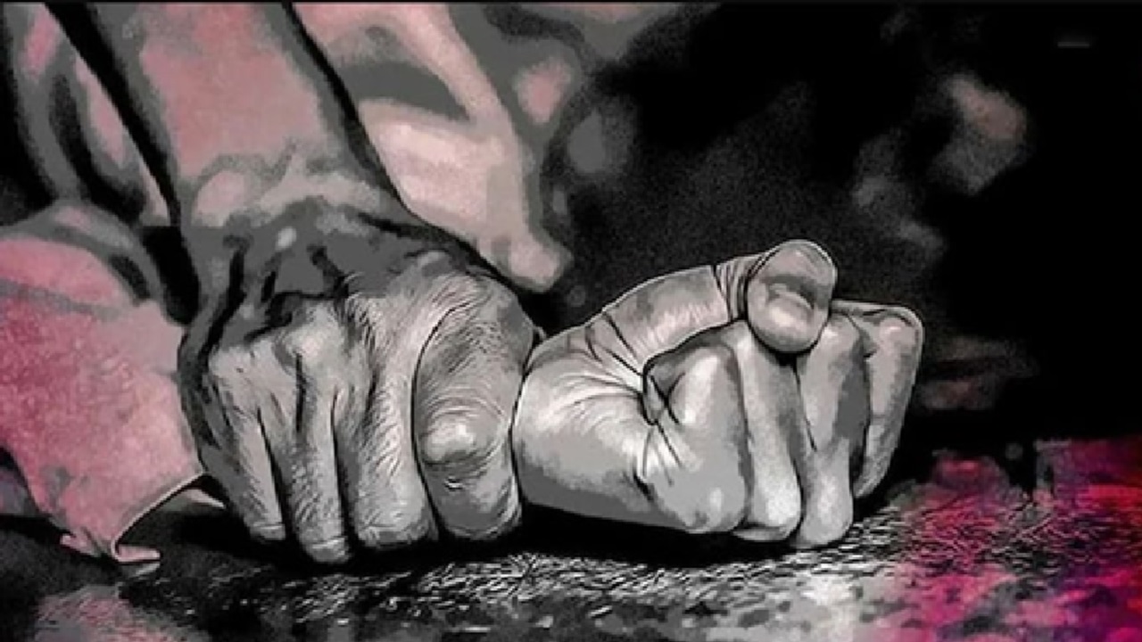 ಕೆಲಸ ಮುಗಿಸಿ ಮರಳುತ್ತಿದ್ದ ಯುವತಿಯ ಮೇಲೆ ಸಾಮೂಹಿಕ ಅತ್ಯಾಚಾರ