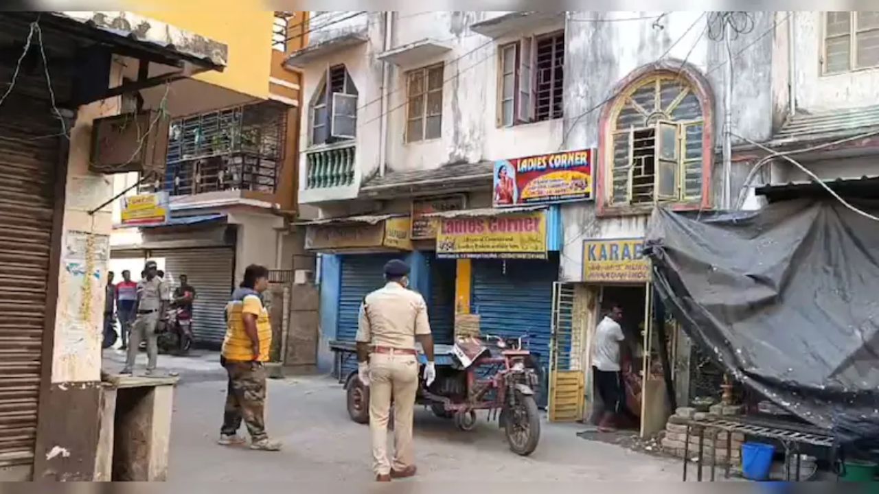 ಪತ್ನಿಯ ಪ್ರಿಯಕರನನ್ನು ಬರ್ಬರವಾಗಿ ಹತ್ಯೆಗೈದ ಪತಿ