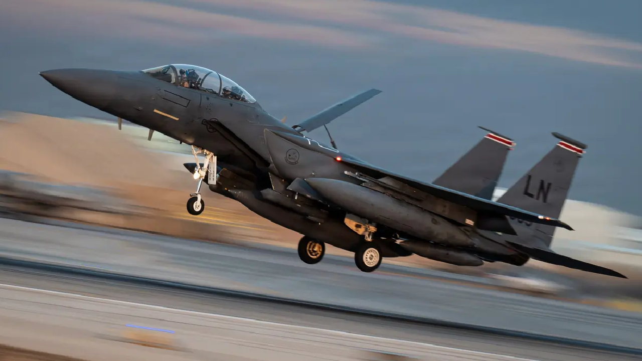 ಅಮೆರಿಕದ ಎಫ್-15 ಫೈಟರ್ ಜೆಟ್ ಹೊಡೆದುರುಳಿಸಿದ ಇರಾನ್‌?