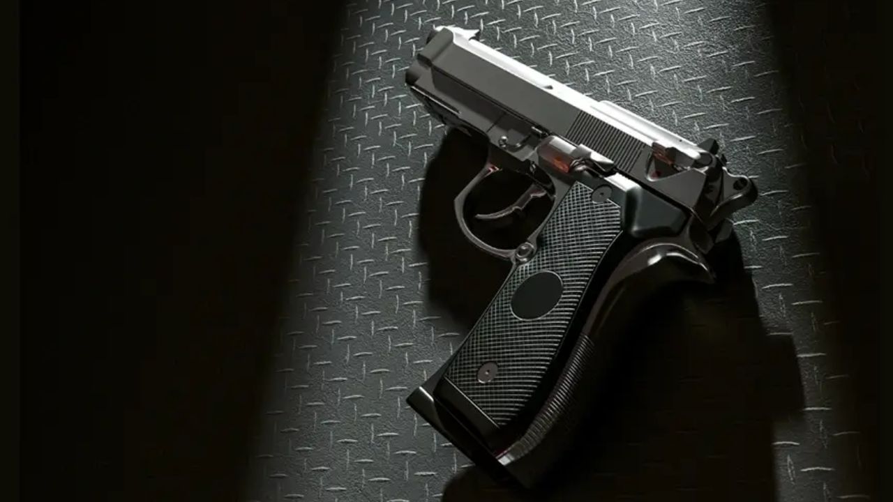 ಪ್ರಿಯಕರನಿಂದ ಮಹಿಳೆ ಮೇಲೆ ಗುಂಡಿನ ದಾಳಿ