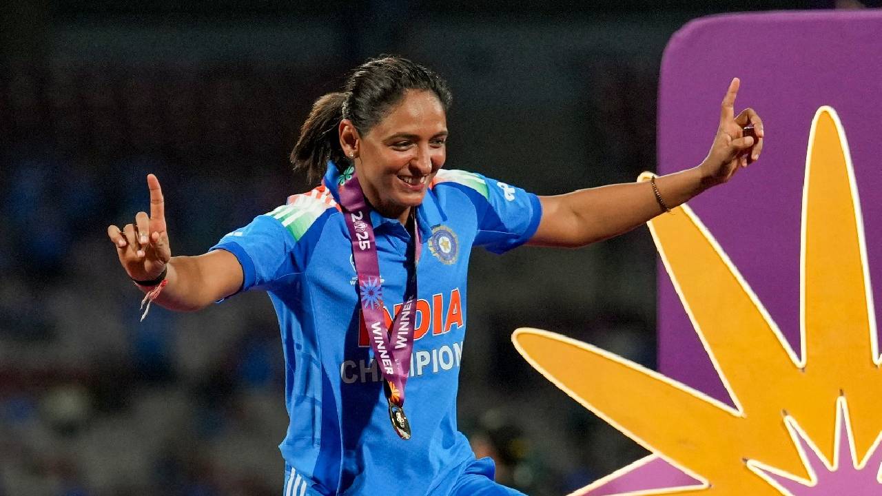 ಧೋನಿ, ಕೊಹ್ಲಿ ಜತೆಗೆ ಹರ್ಮನ್‌ಪ್ರೀತ್‌ ಕೌರ್‌ ಪ್ರತಿಮೆ ಸ್ಥಾಪನೆಗೆ ನಿರ್ಧಾರ