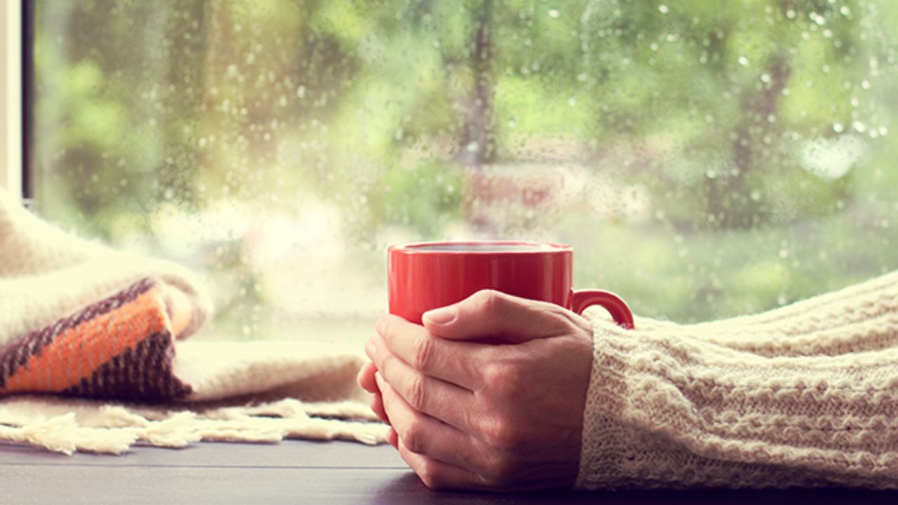 ಚಳಿಗಾಲದಲ್ಲಿ ಹುಳಿ ತೇಗು ಕಾಡೋದ್ಯಾಕೆ?