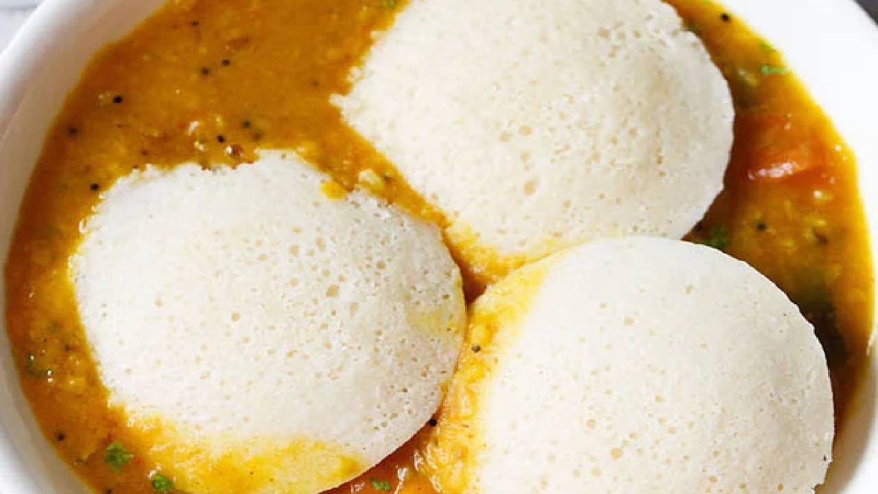 ದೆಹಲಿ ಶಾಲಾ ಮಕ್ಕಳಿಗೆ ಈಗ ಇಡ್ಲಿ-ಸಾಂಬಾರ್ ಬಿಸಿಊಟ