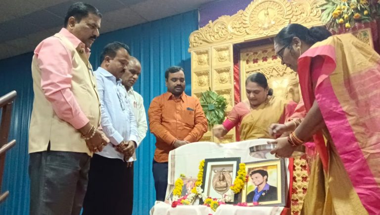 ೧೨ ನೇ ಶತಮಾನದ ಶರಣ -ಶರಣಿಯರು ಸಮ-ಸಮಾಜದ ನಿರ್ಮಾಣ ಮಾಡುವಲ್ಲಿ ಶ್ರಮಿಸಿದ್ದಾರೆ