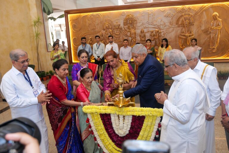 Dharmasthala: ಧರ್ಮಸ್ಥಳದ ಶ್ರೀ ಸಾನಿಧ್ಯ ಕ್ಯೂ ಕಾಂಪ್ಲೆಕ್ಸ್ ಲೋಕಾರ್ಪಣೆಗೊಳಿಸಿದ ಉಪರಾಷ್ಟ್ರಪತಿ ಜಗದೀಪ್ ಧನಕರ್