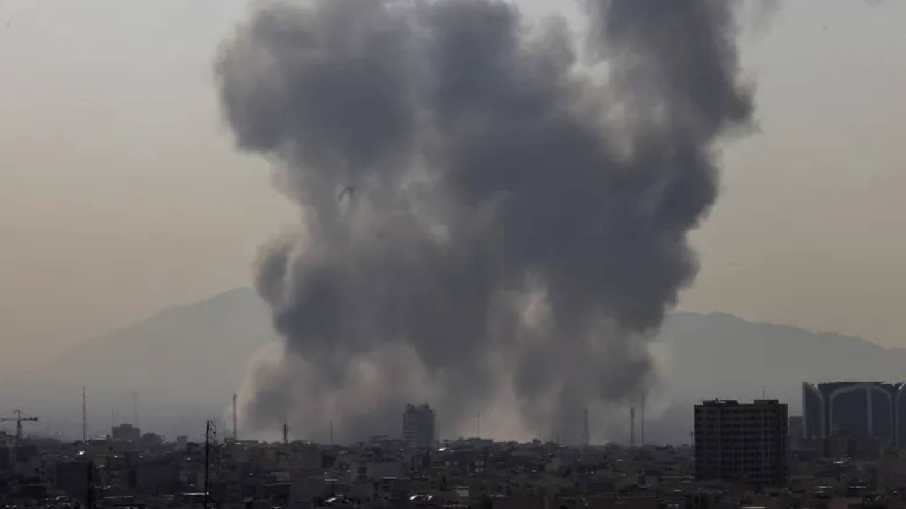 ಇರಾನ್‌ ರಾಜಧಾನಿ ಮೇಲೆ ಅಪ್ಪಳಿಸಿದ ಇಸ್ರೇಲ್‌ ಕ್ಷಿಪಣಿಗಳು, ಭೀಕರ ಸಮರ ಶುರು