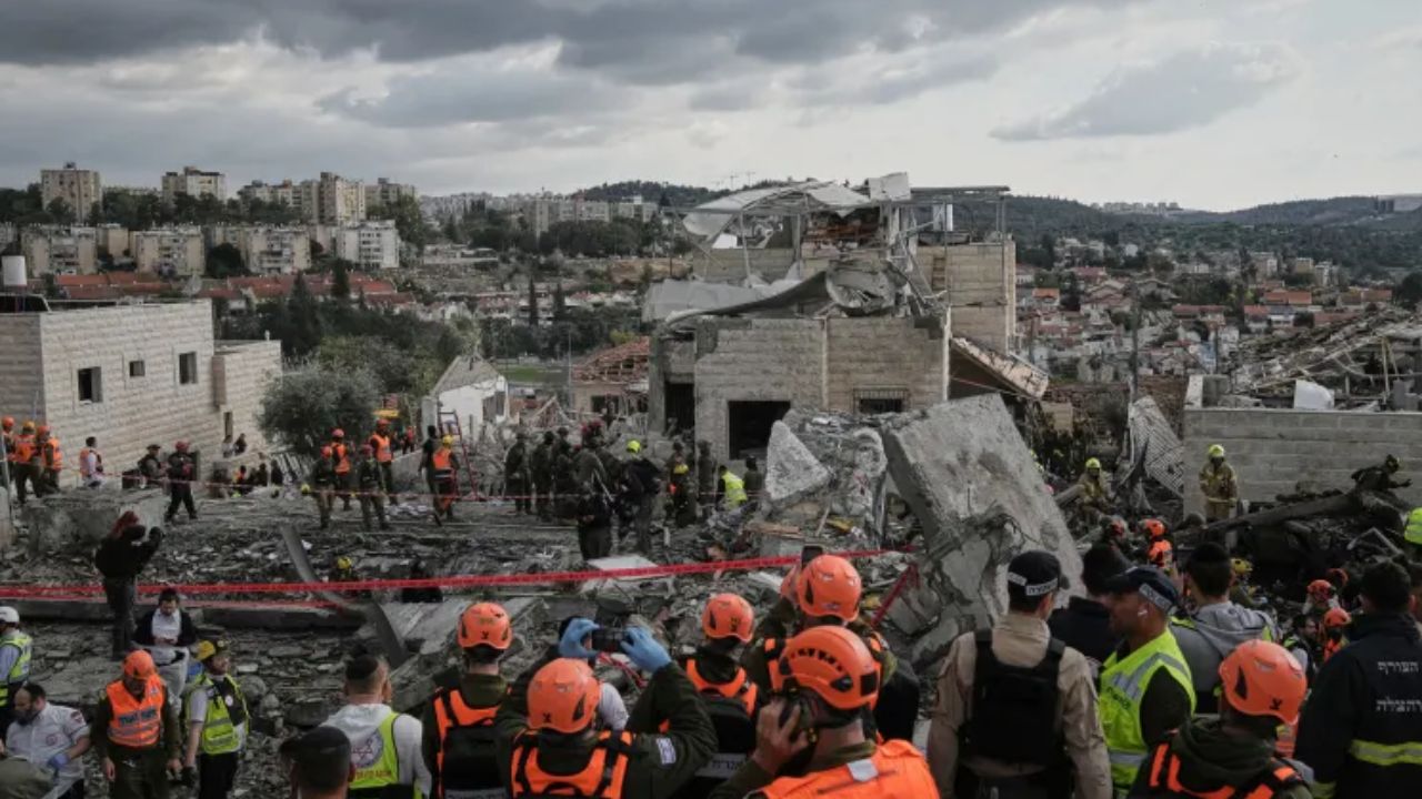 ಇಸ್ರೇಲ್ ಮೇಲೆ ಇರಾನ್ ದಾಳಿ: 9 ಸಾವು