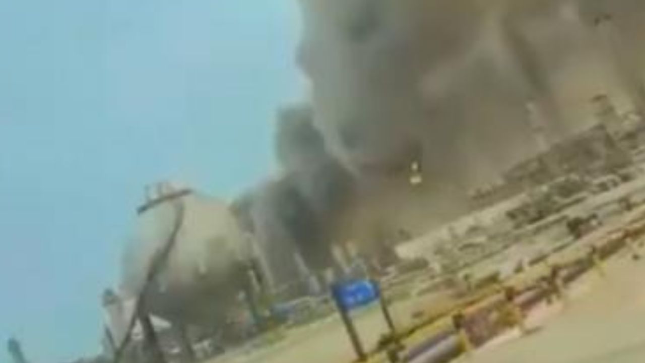 ಸೌದಿ ಅರೇಬಿಯಾ ತೈಲ ಸಂಸ್ಕರಣಾಗಾರದ ಮೇಲೆ ಇರಾನ್ ದಾಳಿ