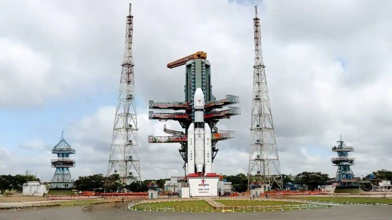 ಬಾಹುಬಲಿ ರಾಕೆಟ್ ಉಡಾವಣೆಗೆ ಕ್ಷಣಗಣನೆ