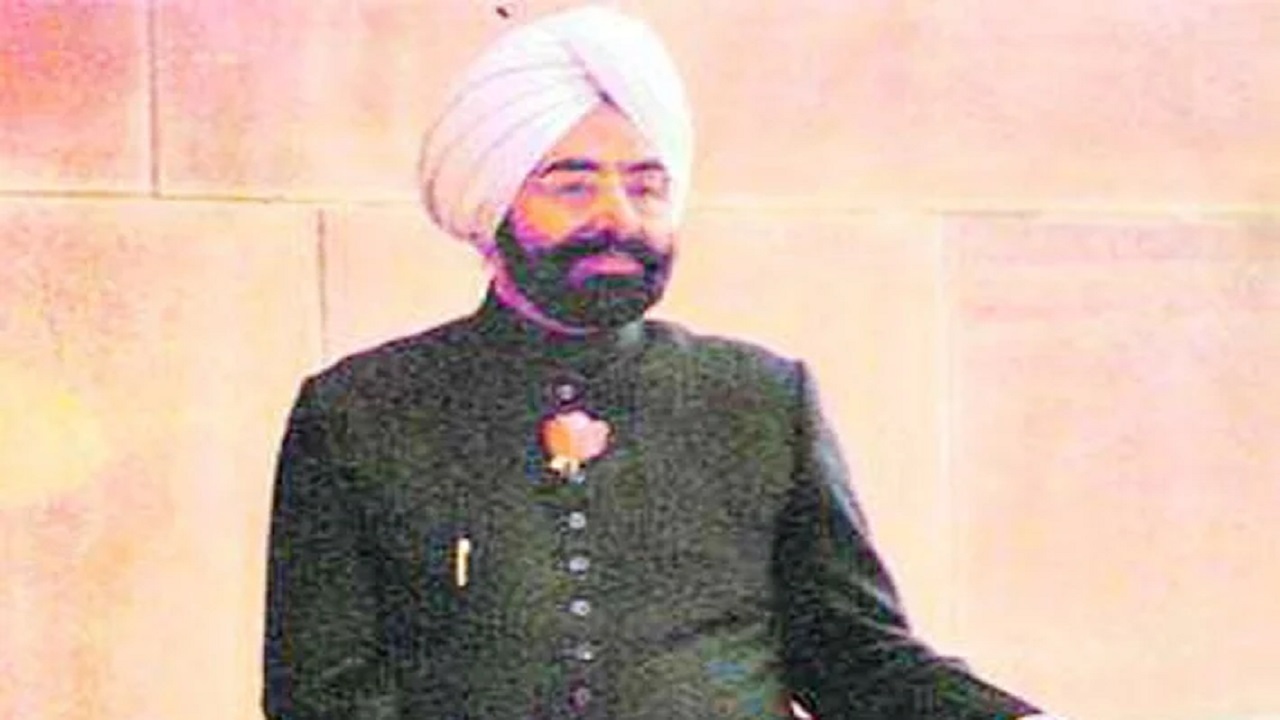 ಔತಣಕೂಟದಲ್ಲಿ ಜೈಲ್ ಸಿಂಗ್