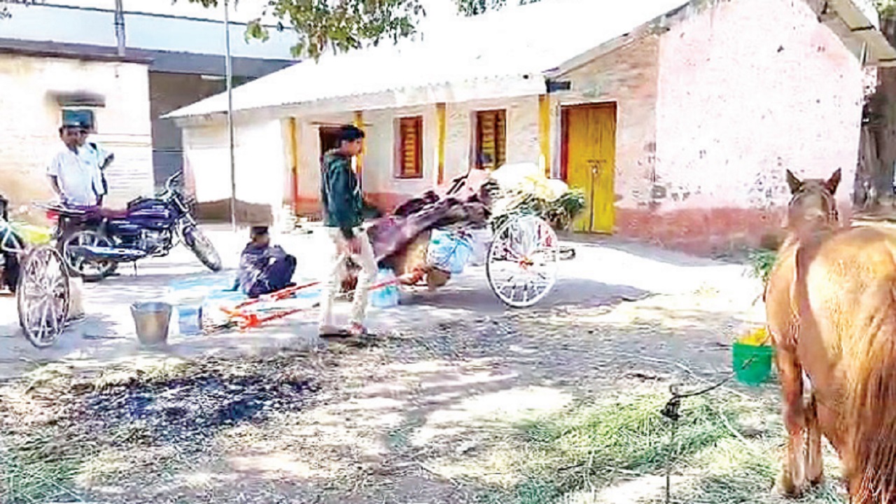 Kannada School Locked: ಕಾಗವಾಡದಲ್ಲಿ ಮತ್ತೊಂದು ಶಾಲೆಗೆ ಬೀಗ
