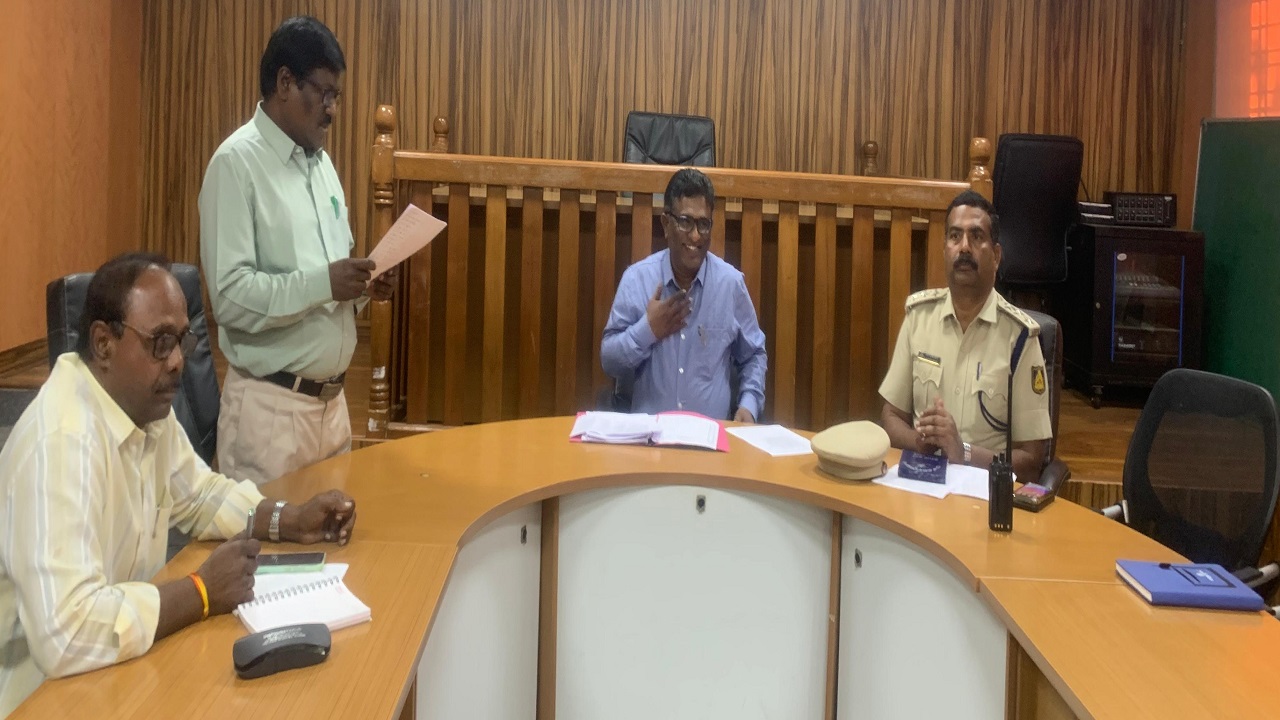 ನಿಯಮಬದ್ದವಾಗಿ ಹಾಗೂ ಸುಸೂತ್ರವಾಗಿ ನಡೆಸಲು ಸಕಲ ಸಿದ್ದತೆ