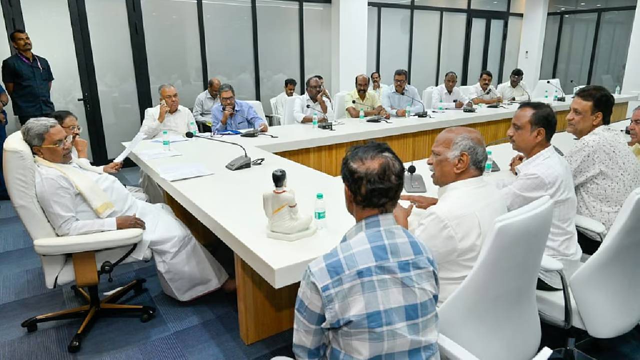ಲಾರಿ ಮಾಲೀಕರ ಜೊತೆ ಸಿಎಂ ಸಂಧಾನ ವಿಫಲ, ಮುಷ್ಕರ ಇಂದಿನಿಂದ ತೀವ್ರ