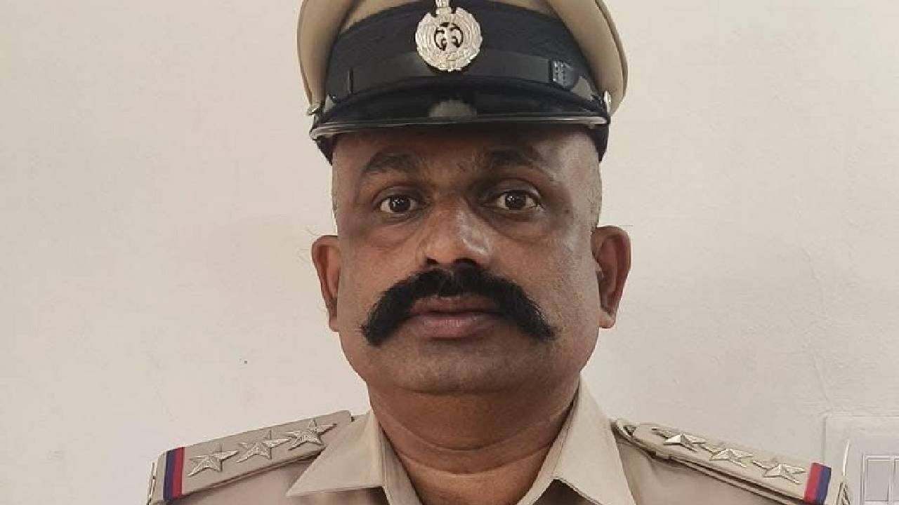 ಮದ್ದೂರು ಗಣೇಶ ವಿಸರ್ಜನೆ ಗಲಭೆ: ಎಸ್ಐ ಶಿವಕುಮಾರ್ ಅಮಾನತು, ಎಸ್ಪಿ ವರ್ಗ