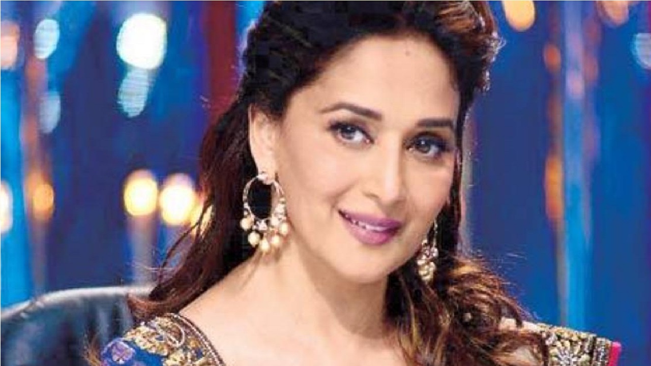 Madhuri Dixit: 58ರ ವಸಂತಕ್ಕೆ ಕಾಲಿಟ್ಟ ಧಕ್ ಧಕ್ ಬೆಡಗಿ ಮಾಧುರಿ ದೀಕ್ಷಿತ್ - Image 10