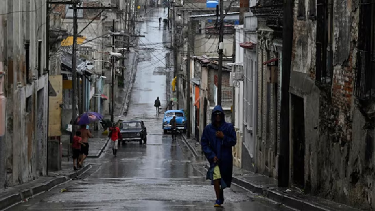 ಜಮೈಕಾಗೆ ಅಪ್ಪಳಿಸಿದ ಮೆಲಿಸ್ಸಾ ಚಂಡಮಾರುತ; 7 ಸಾವು