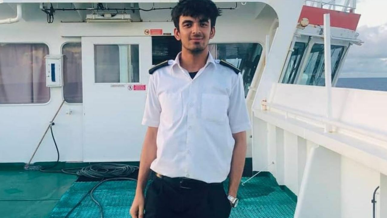 ಚೀನಾ ಬಂಧಿತ ಹಡಗಿನಿಂದ ಒಡಿಶಾದ ನೌಕಾಪಡೆ ಅಧಿಕಾರಿ ನಾಪತ್ತೆ