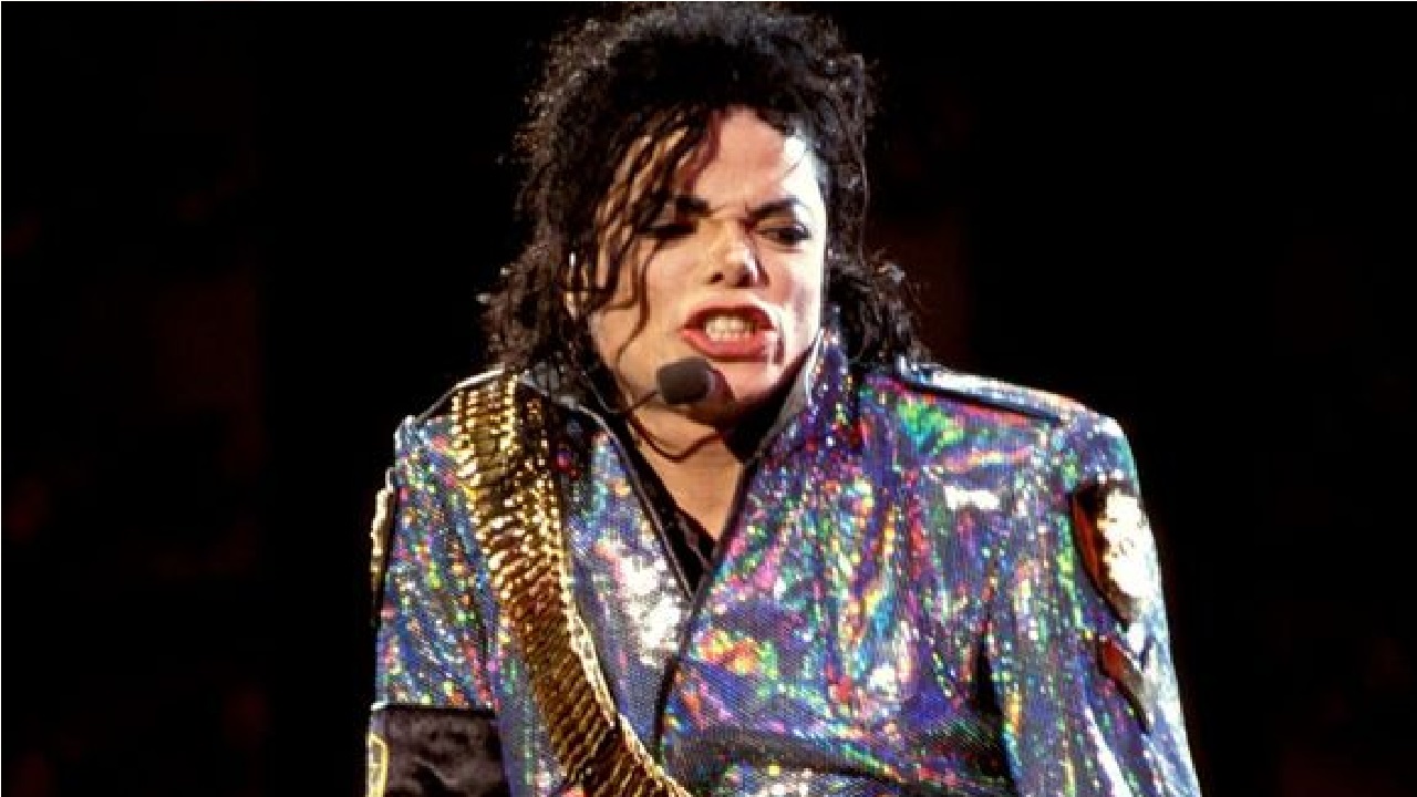 Michael Jackson Death Anniversary: ಸಂಗೀತ ಕ್ಷೇತ್ರದ ಮಾಂತ್ರಿಕ ಪಾಪ್ ದೊರೆ ಮೈಕೆಲ್ ಜಾಕ್ಸನ್ ಬಗ್ಗೆ ನಿಮಗೆಷ್ಟು ಗೊತ್ತು? - Image 10