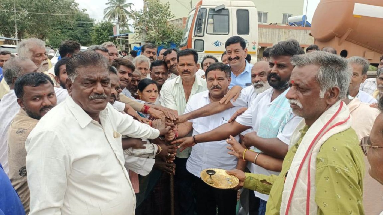 ಗುಡಿಬಂಡೆ: ಗ್ರಾಮೀಣ ಭಾಗದಲ್ಲಿ ಮೂಲಸೌಕರ್ಯಗಳನ್ನು ಒದಗಿಸಲು ಒತ್ತು