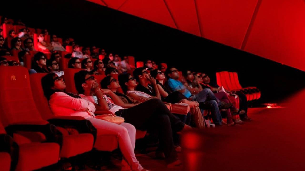 Movie ticket price: ಮಲ್ಟಿಪ್ಲೆಕ್ಸ್‌ಗಳ ಪರ ಸುಪ್ರೀಂ ತೀರ್ಪು, ಟಿಕೆಟ್‌ ದರದ ಬಗ್ಗೆ ಕೋರ್ಟ್‌ ಅಸಮಾಧಾನ