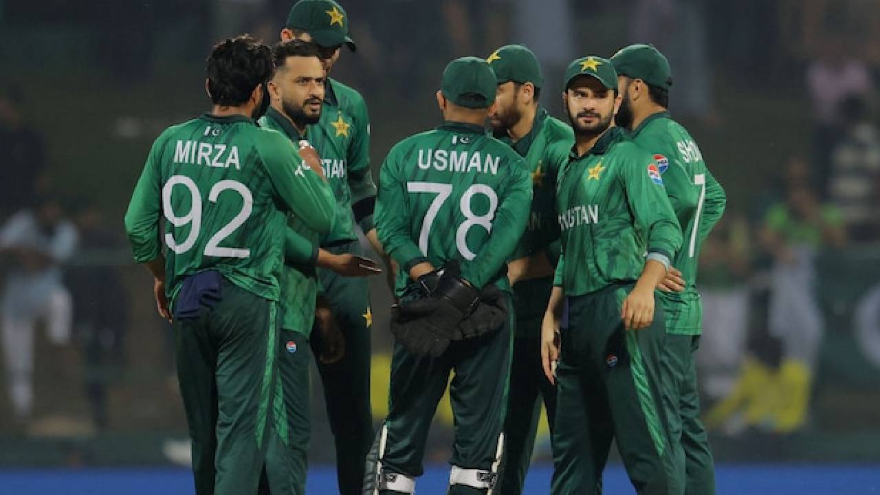 ಮಹಿಳಾ ಸಿಬ್ಬಂದಿಯೊಂದಿಗೆ ಪಾಕ್‌ ಆಟಗಾರನ ಅಸಭ್ಯ ವರ್ತನೆ; ದಂಡ