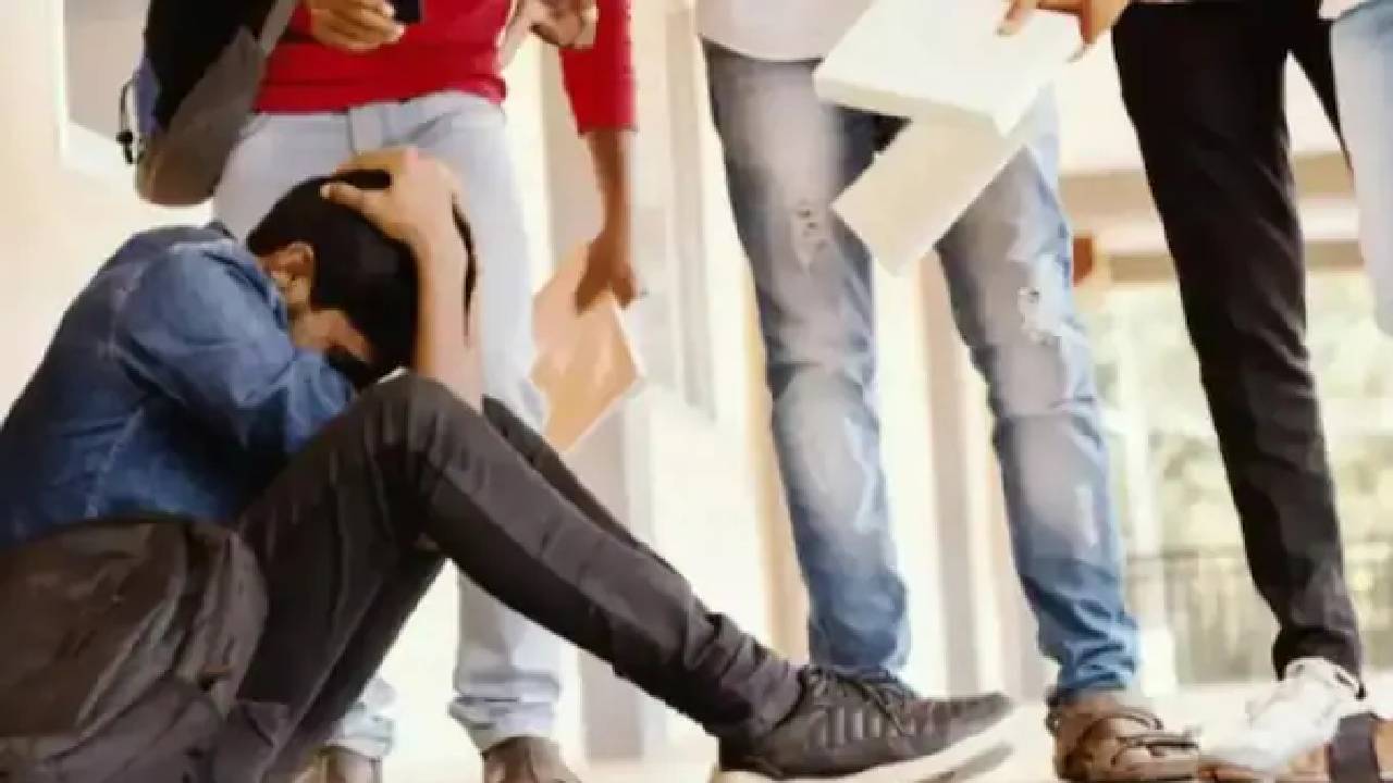 ಮೈಸೂರಿನಲ್ಲಿ ಹುಡುಗನ ಮೇಲೆ ರ‍್ಯಾಗಿಂಗ್, ಶಾಲೆ- ಬಾಲಕರ ವಿರುದ್ಧ ಎಫ್‌ಐಆರ್‌