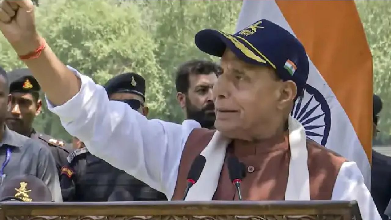 ಪಾಕಿಸ್ತಾನ ಭಿಕ್ಷುಕ ರಾಷ್ಟ್ರ-ರಾಜನಾಥ್ ಸಿಂಗ್ ಲೇವಡಿ