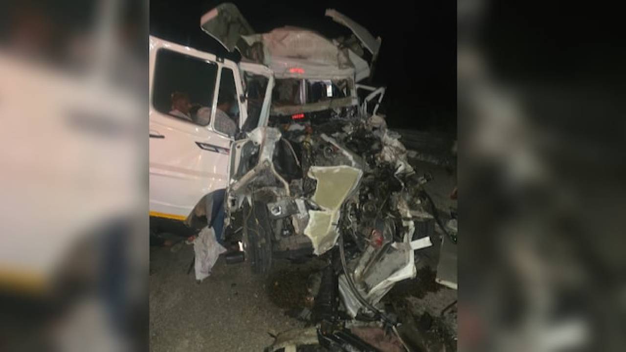 Road Accident: ನಿಲ್ಲುತ್ತಿಲ್ಲ ಮಾರಣಹೋಮ; ಕಳೆದೊಂದು ತಿಂಗಳಲ್ಲಿ ಡೆಡ್ಲಿ ಆಕ್ಸಿಡೆಂಟ್ಸ್‌ಗೆ ಬಲಿಯಾದವರೆಷ್ಟು? - Image 2