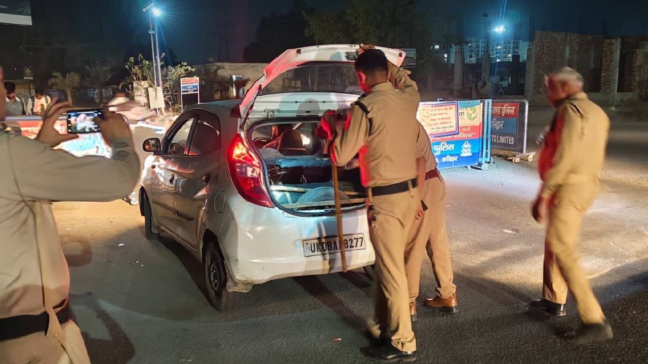 ಚಲಿಸುತ್ತಿದ್ದ ಕಾರಿನಲ್ಲಿ ಯುವಕರ ಡೇಂಜರಸ್‌ ಸ್ಟಂಟ್‌; ಕೊನೆಗೆ ಆಗಿದ್ದೇನು?