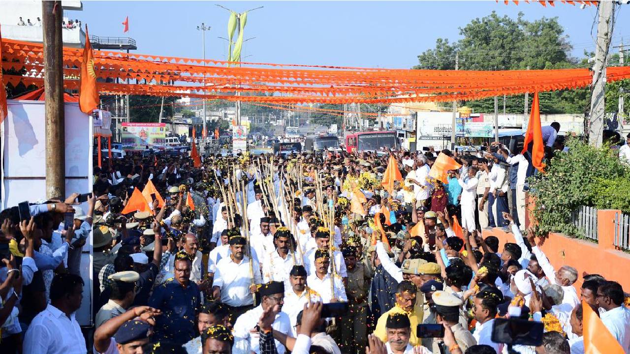 ಪ್ರಿಯಾಂಕ್‌ ಖರ್ಗೆ ತವರು ಚಿತ್ತಾಪುರದಲ್ಲಿ ಆರೆಸ್ಸೆಸ್‌ ಪಥಸಂಚಲನ ಯಶಸ್ವಿ