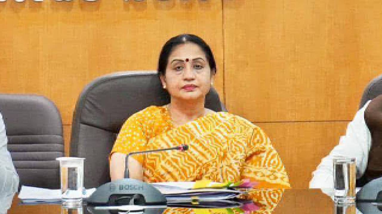 ಮಾರ್ಗಸೂಚಿಯಂತೆ ಸರ್ಕಾರಿ ನೌಕರರ ವರ್ಗಾವಣೆ ಮಾಡಲು ಸೂಚನೆ