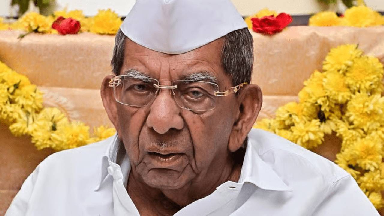 ಪತ್ನಿ ಸಮಾಧಿ ಬಳಿಯೇ ಶಾಮನೂರು ಅಂತ್ಯಕ್ರಿಯೆ ಸಿದ್ಧತೆ, ಶಾಲೆ- ಕಾಲೇಜಿಗೆ ರಜೆ