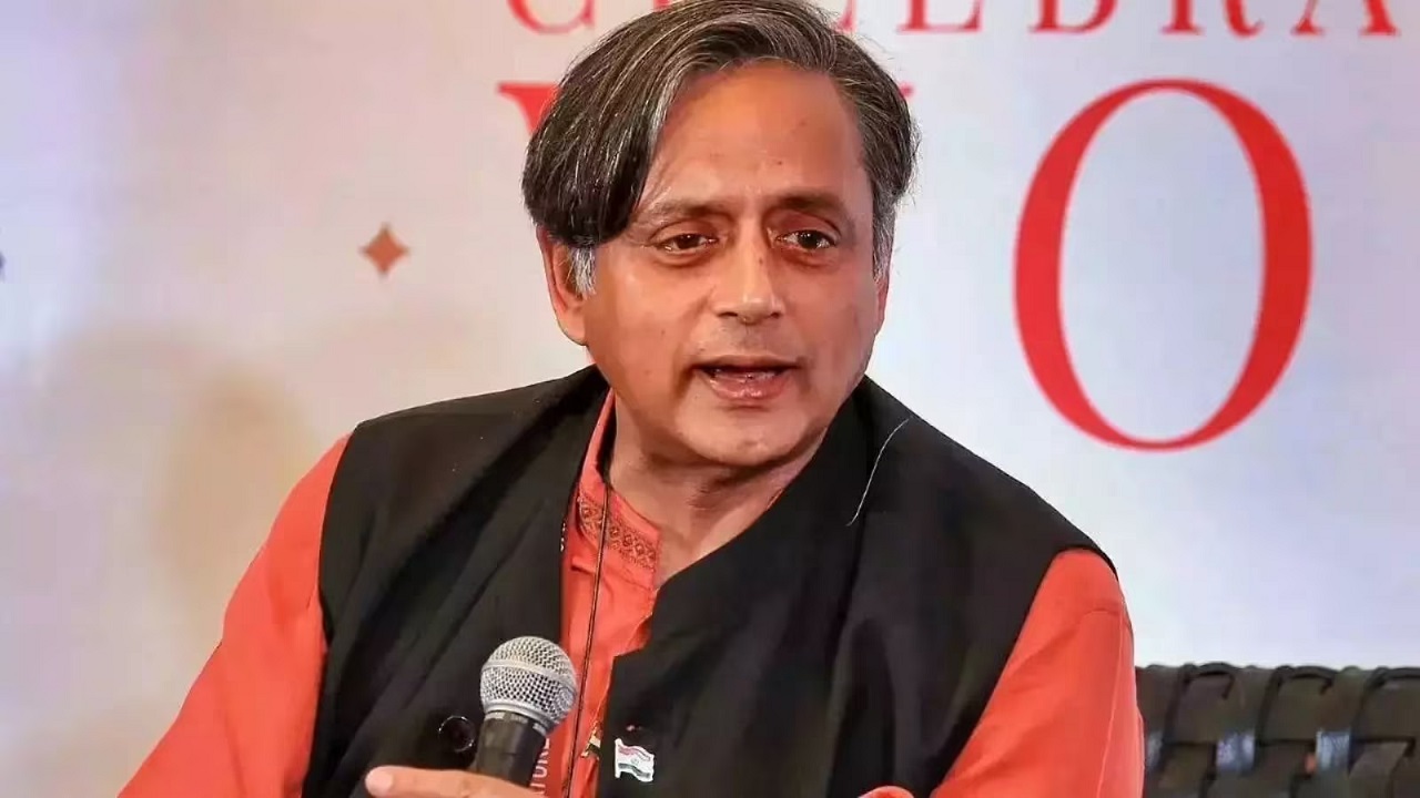 ಪ್ರಧಾನಿ ಮೋದಿ ದೇಶದ ಆಸ್ತಿ ಎಂದ ತರೂರ್