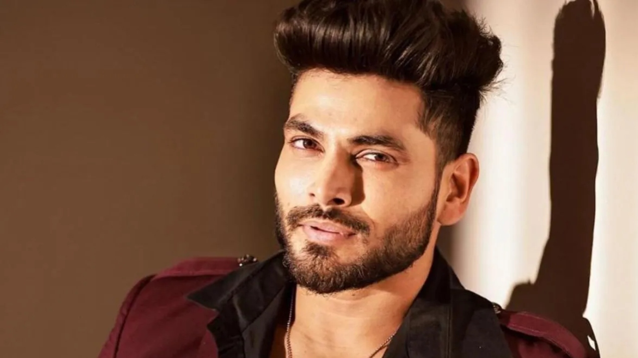 Bigg Boss: ಬಿಗ್ ಬಾಸ್ ಮಾಜಿ ಸ್ಪರ್ಧಿಯ ಮನೆ ಬೆಂಕಿಗೆ ಆಹುತಿ; ನಿಯಂತ್ರಣಕ್ಕೆ ತರಲು ಅಗ್ನಿಶಾಮಕ ದಳ ಹರಸಾಹಸ