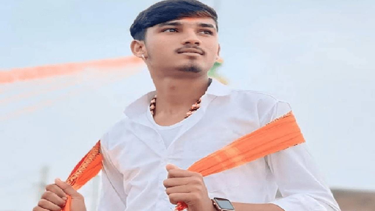 ಬೆಳಗಾವಿ: ಮಾರಕಾಸ್ತ್ರಗಳಿಂದ ಕೊಚ್ಚಿ, ಕಾರು ಹತ್ತಿಸಿ ಗಾಯಕನ ಬರ್ಬರ ಕೊಲೆ
