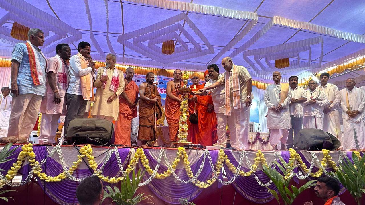 ಬೇಡ್ತಿ, ಅಘನಾಶಿನಿ ಯೋಜನೆ ವಿರೋಧಿಸಿ ಬೃಹತ್ ಜನ ಸಮಾವೇಶ