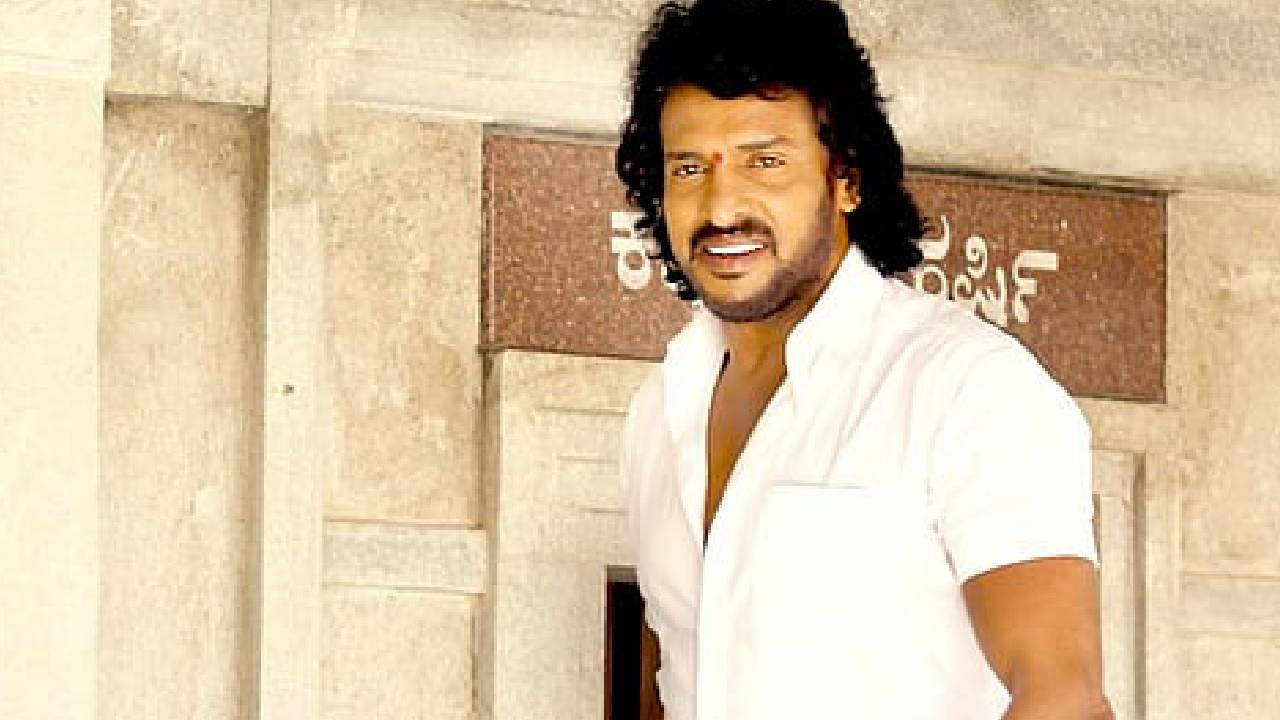Upendra Birthday: 'ಬುದ್ಧಿವಂತ'ನಿಗೆ ಇಂದು ಹುಟ್ಟುಹಬ್ಬದ ಸಂಭ್ರಮ- ಉಪ್ಪಿ ಸಿನಿ ಜರ್ನಿ ಆರಂಭವಾಗಿದ್ದು ಹೇಗೆ? - Image 8