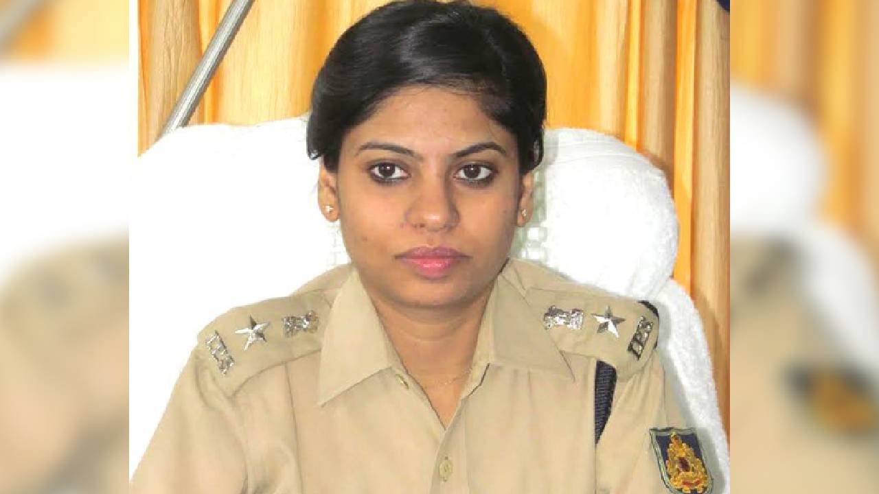 Ballari Firing: ಬಳ್ಳಾರಿ ಗಲಾಟೆಗೆ ಇನ್ನೊಂದು ತಲೆದಂಡ, ಐಜಿ ವರ್ತಿಕಾ ಕಟಿಯಾರ್‌ ವರ್ಗ