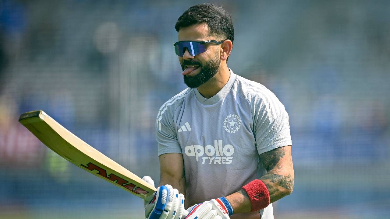 ಕಿವೀಸ್‌ ವಿರುದ್ಧದ ಪಂದ್ಯದಲ್ಲಿ ಮೈದಾನಕ್ಕಿಳಿಯುತ್ತಿದ್ದಂತೆ ವಿಶೇಷ ದಾಖಲೆ ಬರೆದ ಕಿಂಗ್‌ ಕೊಹ್ಲಿ