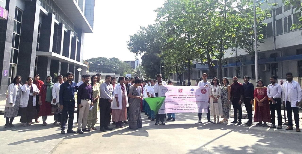 ‘ಒನ್ ಹೆಲ್ತ್’ ಕಾರ್ಯಕ್ರಮ: ಇಎಸ್ಐಸಿ ವೈದ್ಯಕೀಯ ಕಾಲೇಜು ಮತ್ತು ಆಸ್ಪತ್ರೆ ಜಾಗೃತಿ ವಾಕ್‌ಥಾನ್