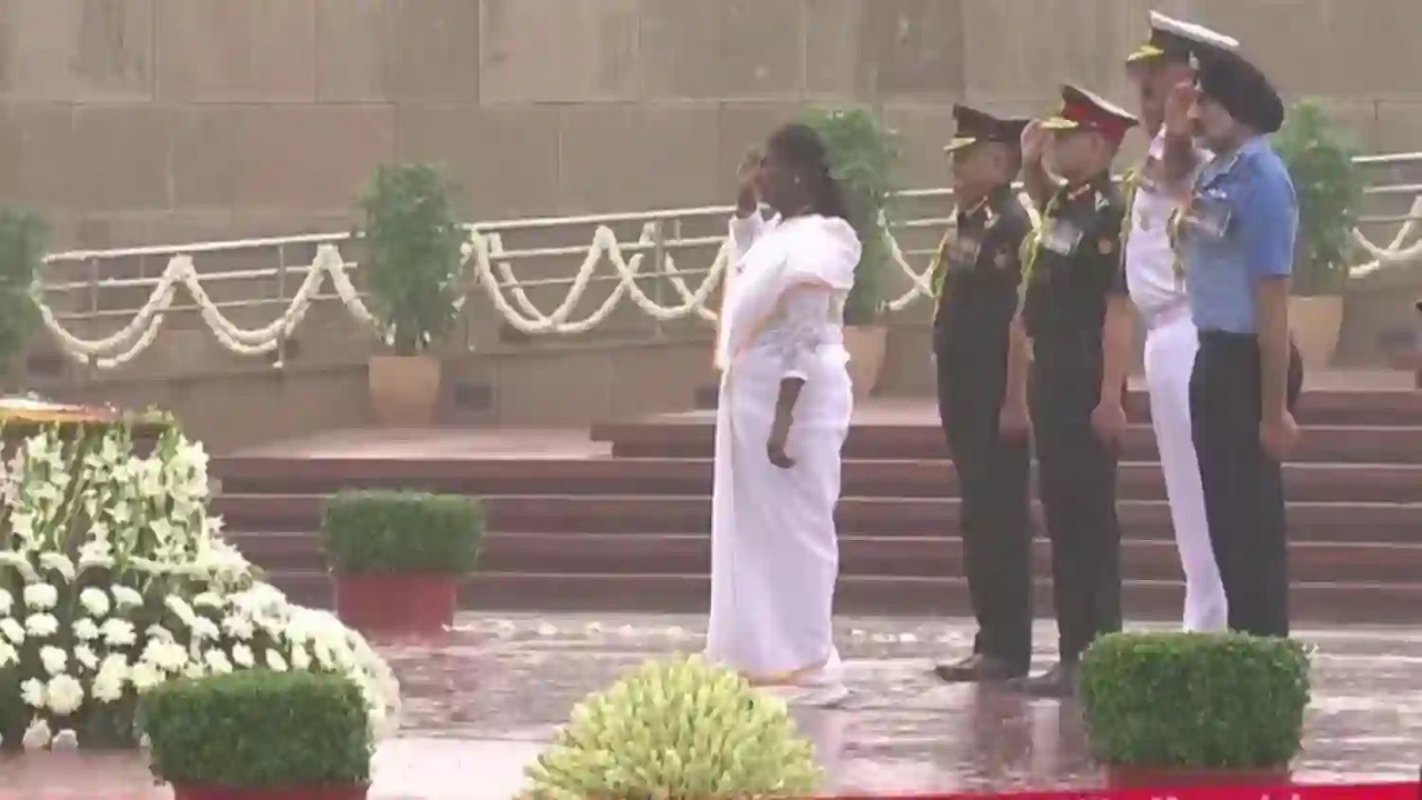 ಪ್ರಥಮ ಪ್ರಜೆ ಕಲಿಸಿದ ದೇಶಭಕ್ತಿಯ ಪಾಠ